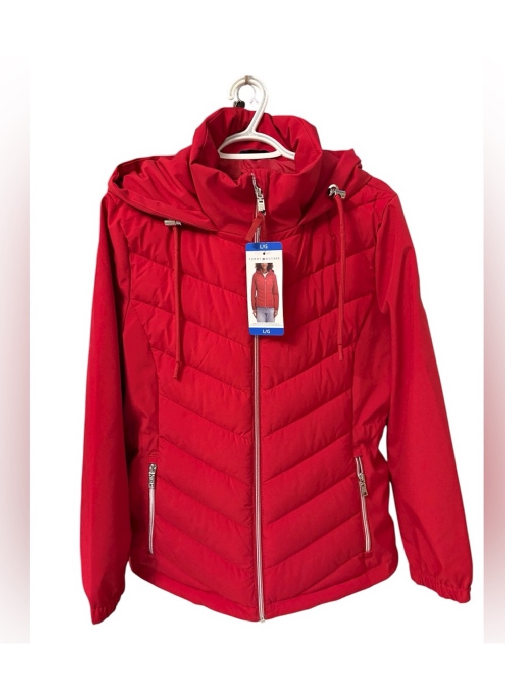 NWT Tommy Hilfiger Red Quilted Hooded Puffer Jacket Large